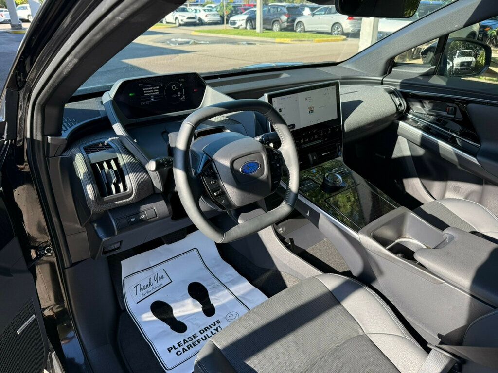 2024 Subaru Solterra Limited photo 3