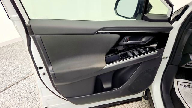 2024 Subaru Solterra Premium AWD - 23010384 - 9