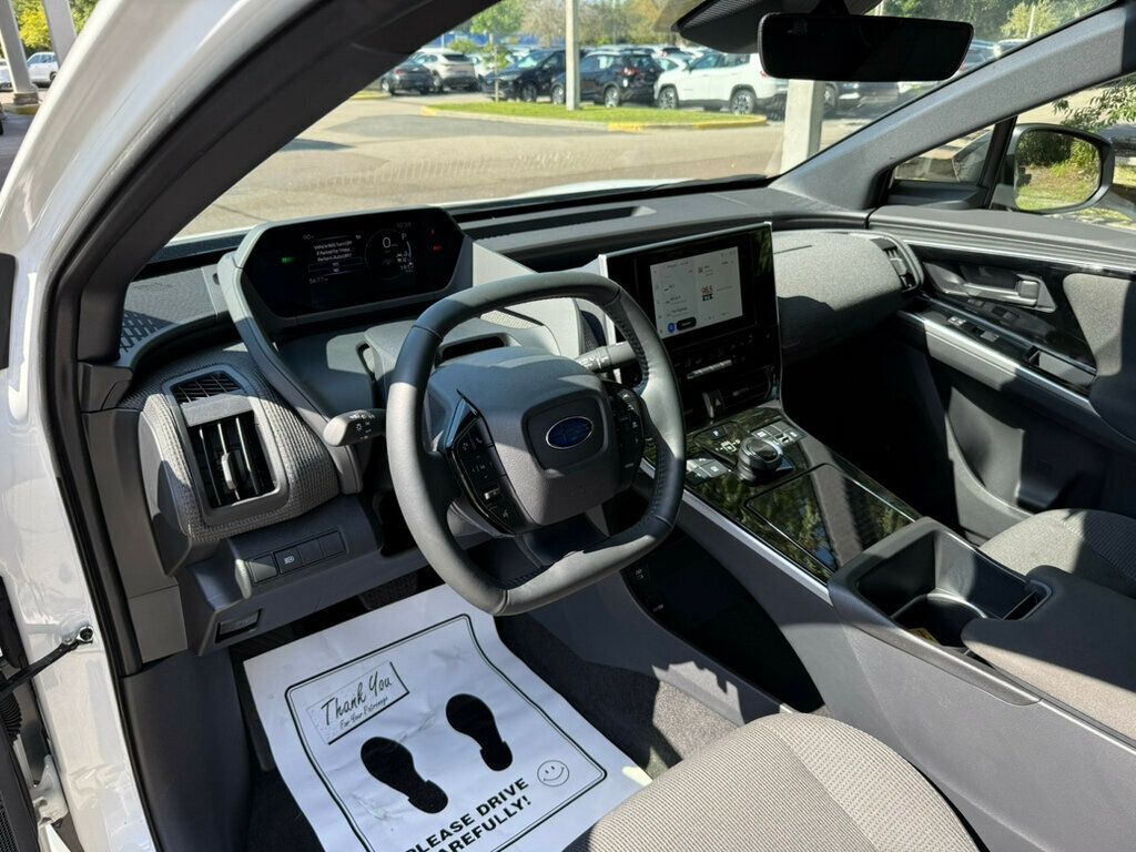 2024 Subaru Solterra Premium photo 3