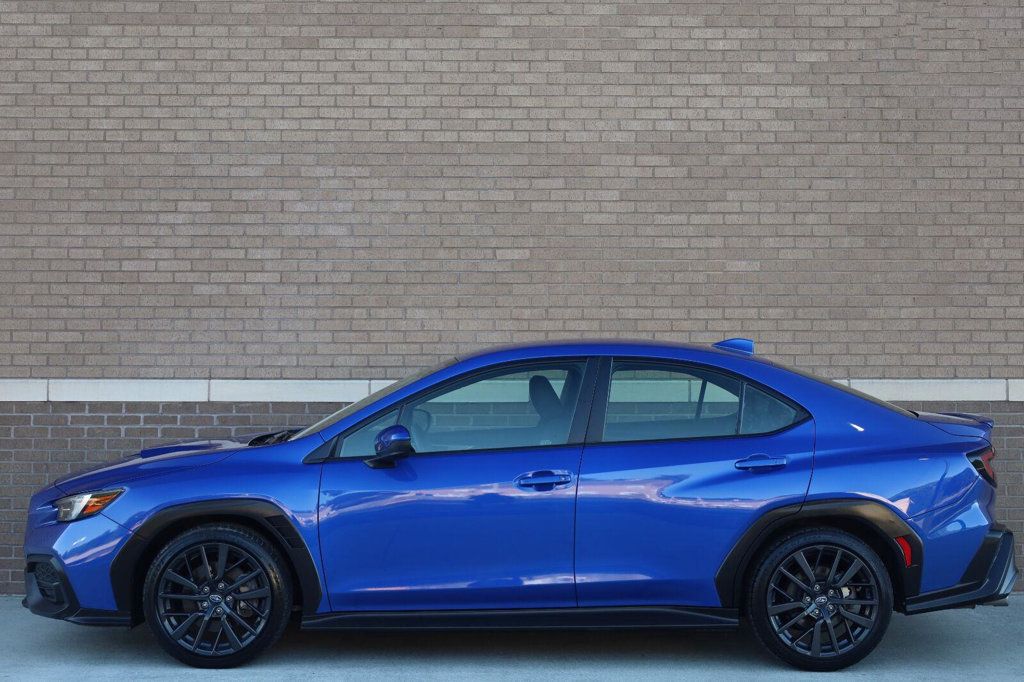 Subaru WRX photo 2