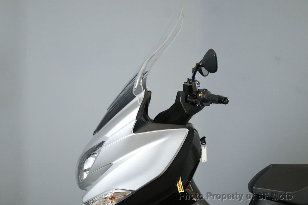 2024 Suzuki Burgman 400 ABS 1 Owner - 22892315 - 6