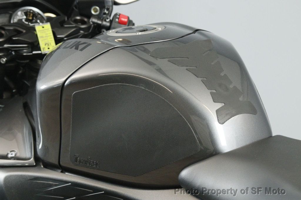 2024 Suzuki Hayabusa One Owner - 23008854 - 37
