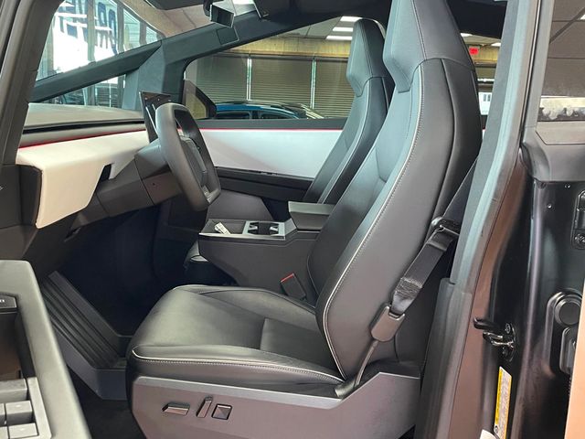 2024 Tesla Cybertruck AWD - 23038788 - 11