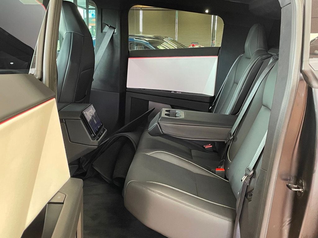2024 Tesla Cybertruck AWD - 23038788 - 15
