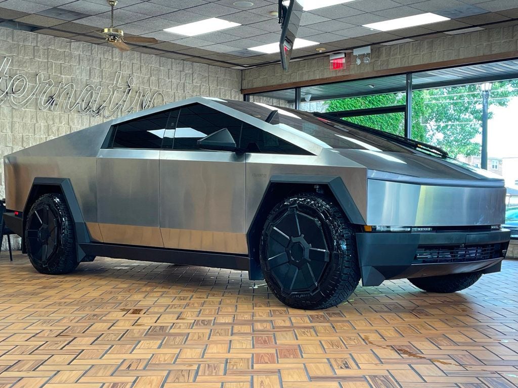 2024 Tesla Cybertruck AWD - 23038788 - 7