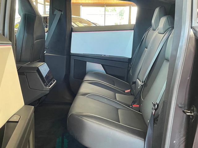 2024 Tesla Cybertruck AWD - 23044596 - 18