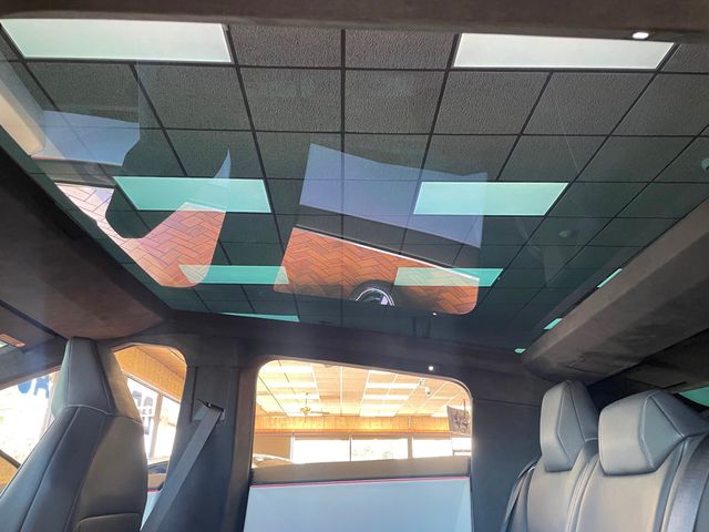 2024 Tesla Cybertruck AWD - 23044596 - 19