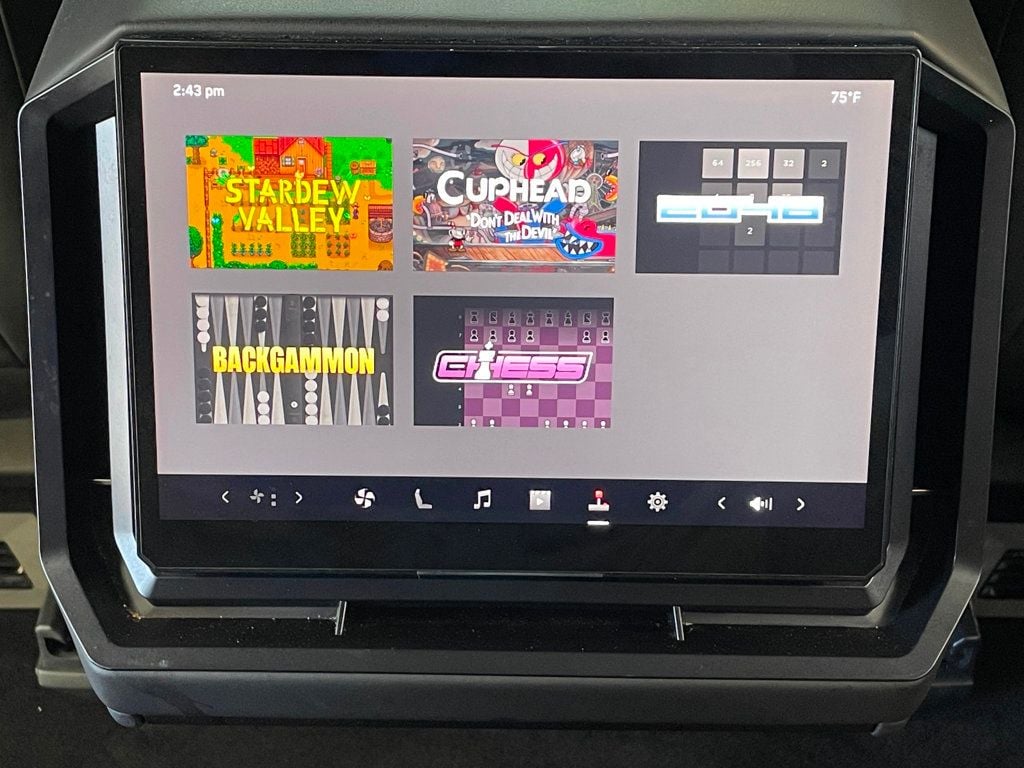 2024 Tesla Cybertruck AWD - 23044596 - 22