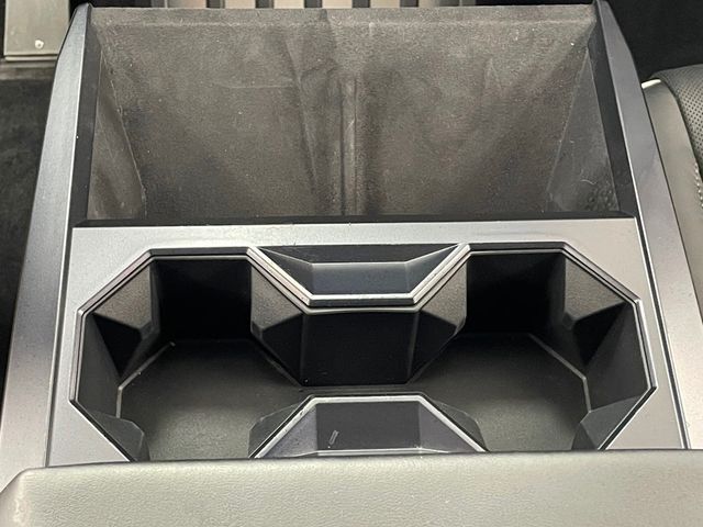 2024 Tesla Cybertruck AWD - 23044596 - 47