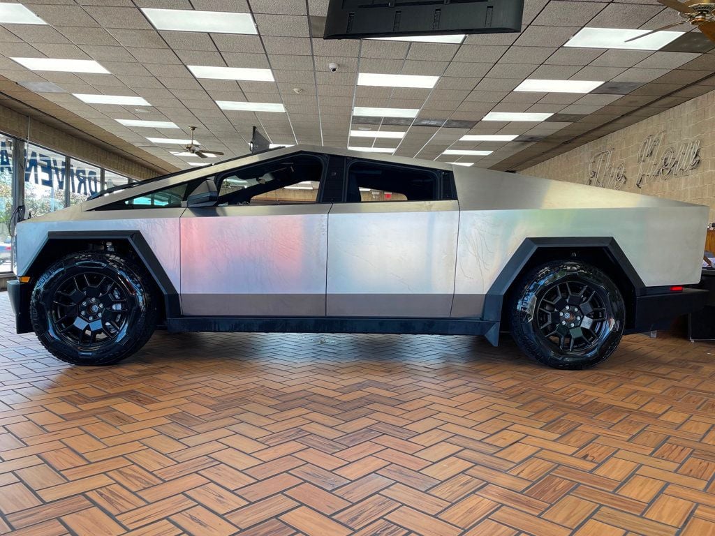 2024 Tesla Cybertruck AWD - 23044596 - 4