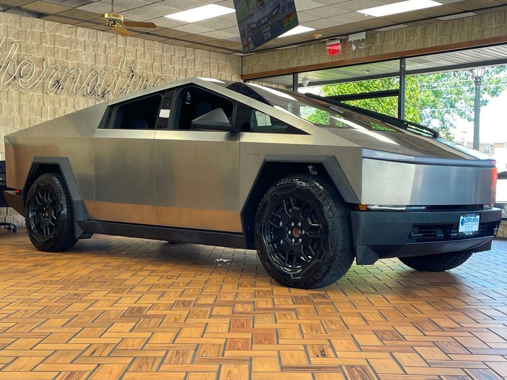 2024 Tesla Cybertruck AWD - 23044596 - 7
