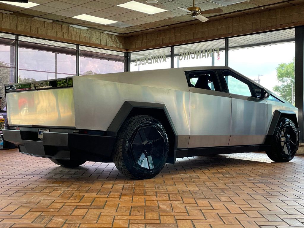 2024 Tesla Cybertruck AWD - 23048536 - 9