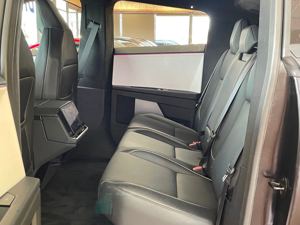 2024 Tesla Cybertruck AWD - 23048536 - 15