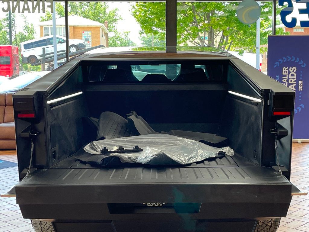 2024 Tesla Cybertruck AWD - 23048536 - 18