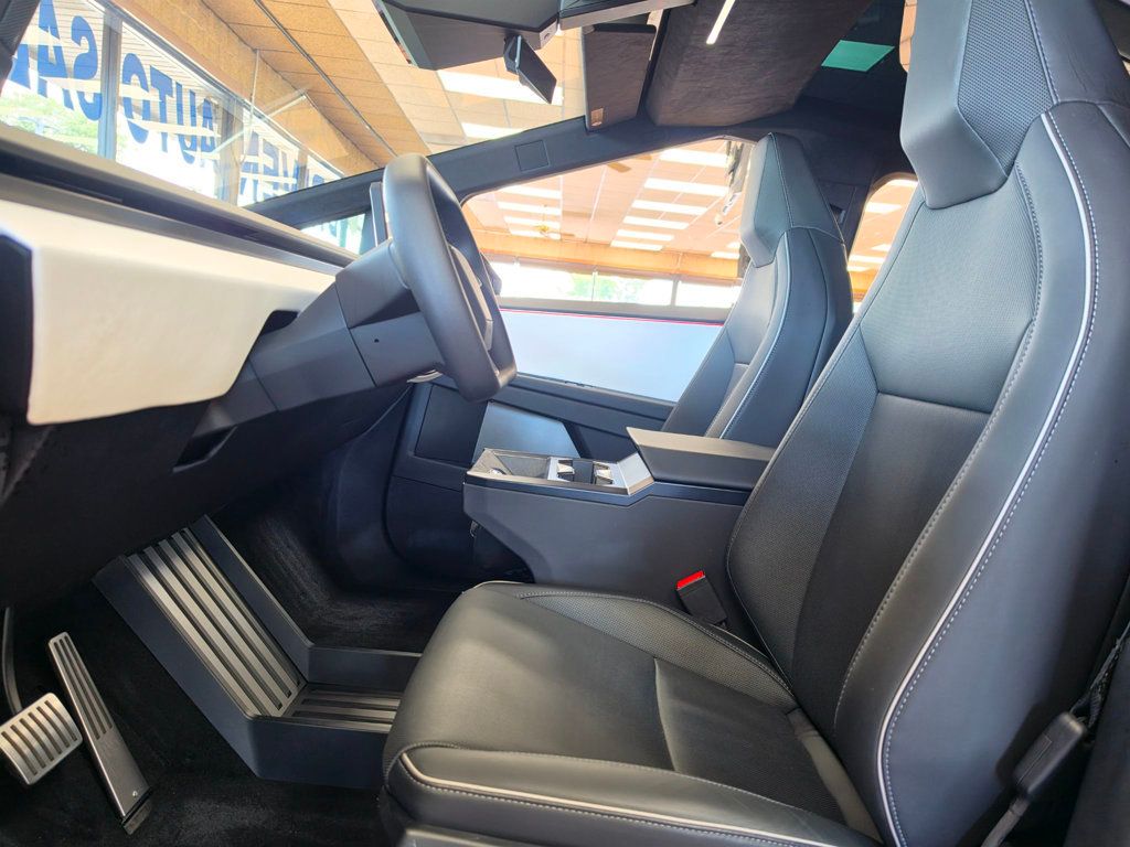 2024 Tesla Cybertruck AWD - 23060420 - 11