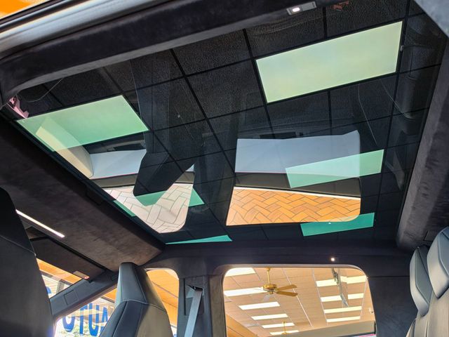 2024 Tesla Cybertruck AWD - 23060420 - 18