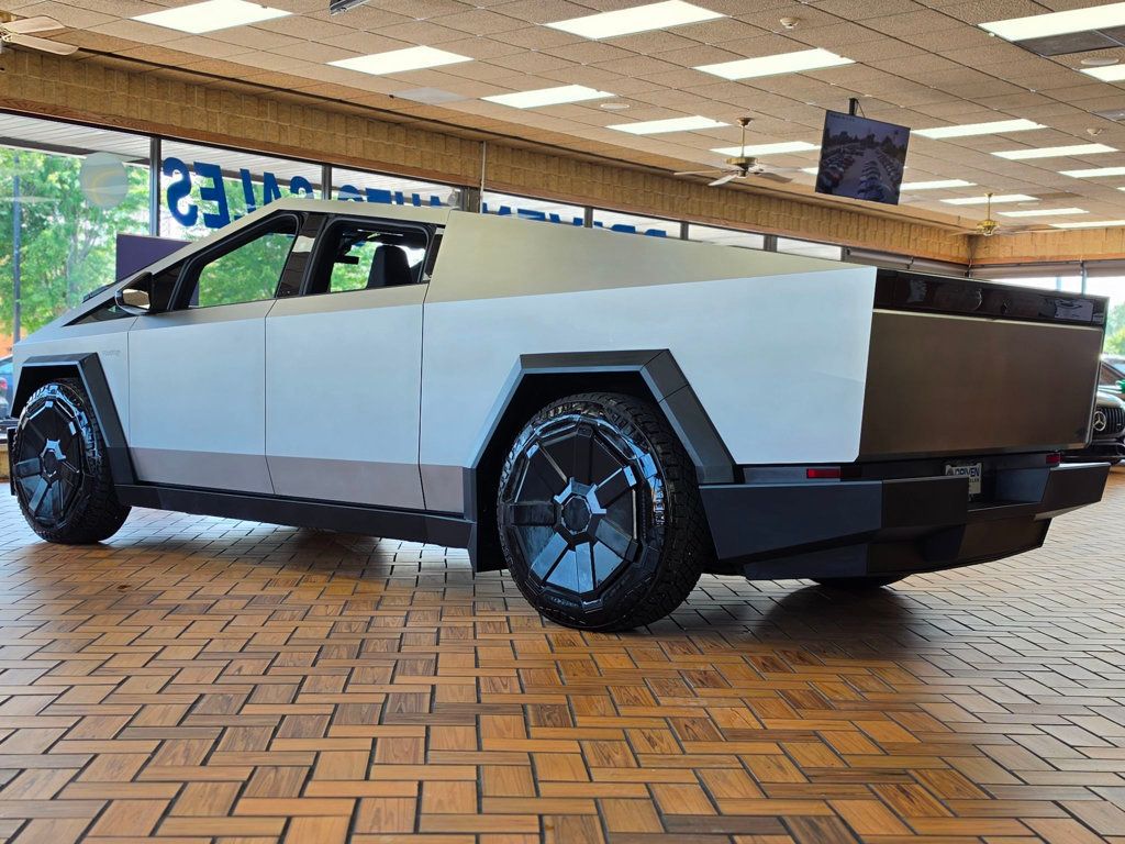 2024 Tesla Cybertruck AWD - 23060420 - 5