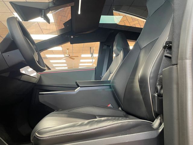 2024 Tesla Cybertruck AWD - 23061080 - 10