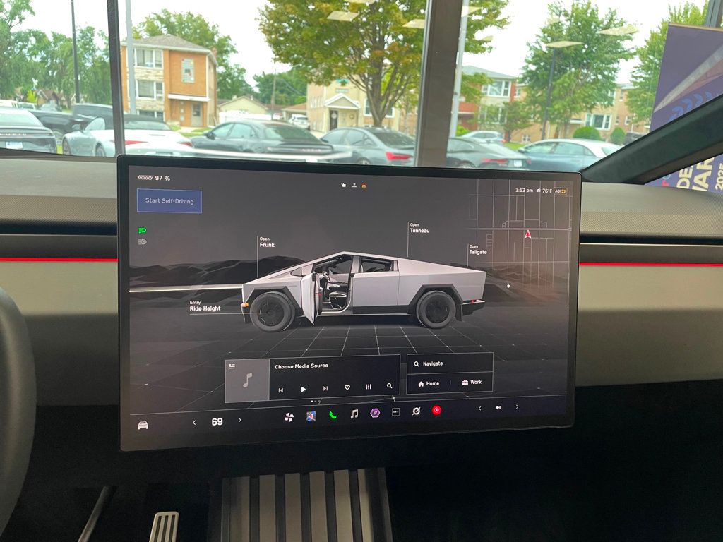 2024 Tesla Cybertruck AWD - 23061080 - 19