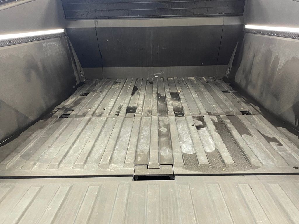 2024 Tesla Cybertruck AWD - 23061080 - 8