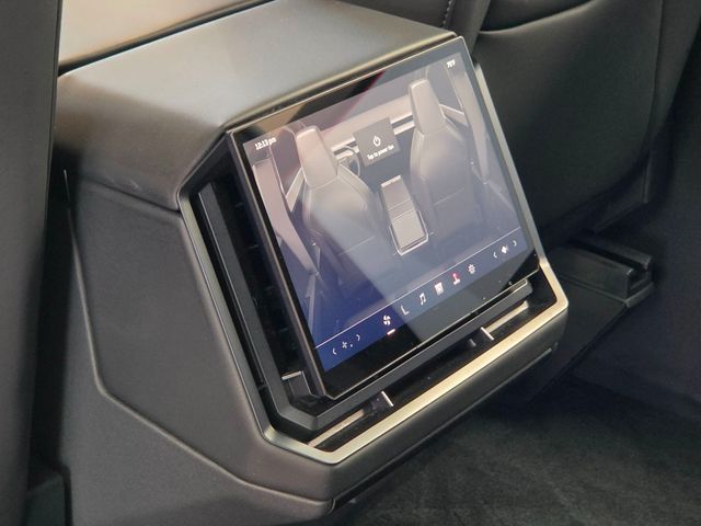 2024 Tesla Cybertruck AWD - 23061742 - 20