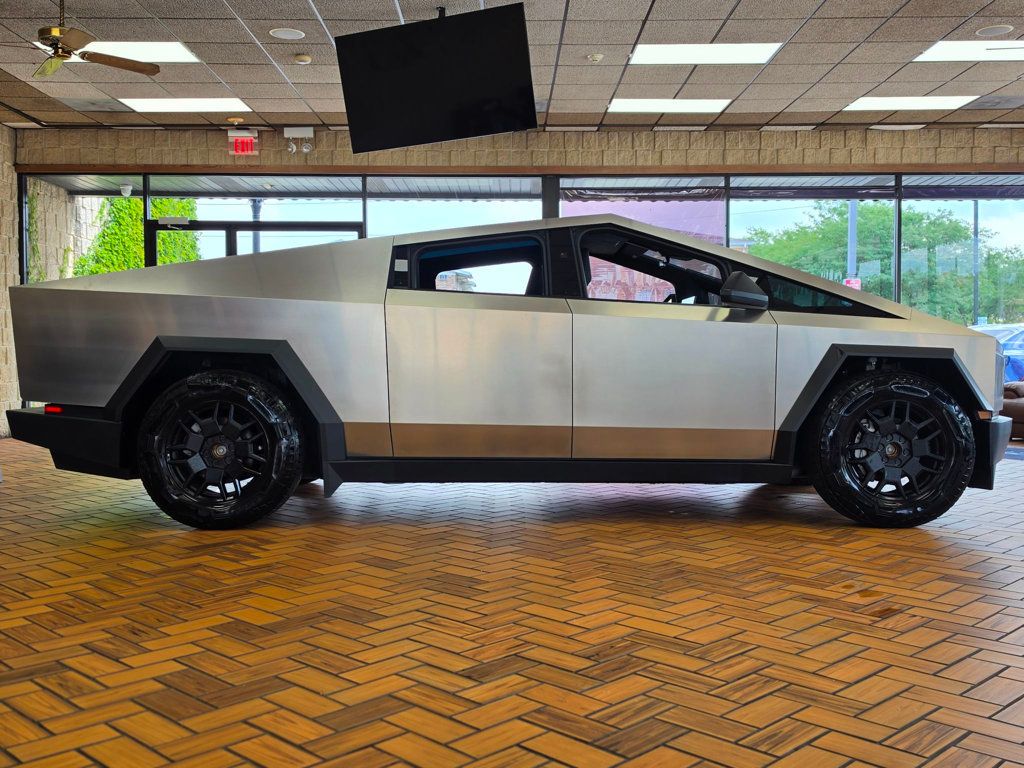 2024 Tesla Cybertruck AWD - 23061742 - 8