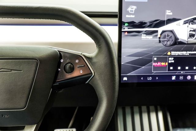 2024 Tesla Cybertruck AWD - 23007680 - 34