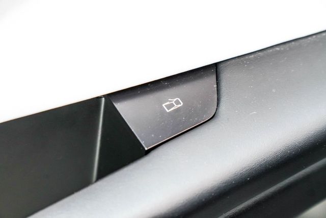 2024 Tesla Cybertruck AWD - 23007680 - 38