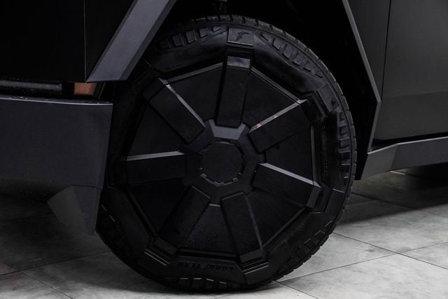 2024 Tesla Cybertruck AWD - 23046147 - 2