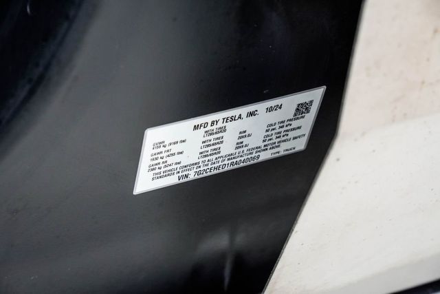 2024 Tesla Cybertruck AWD - 23046147 - 38