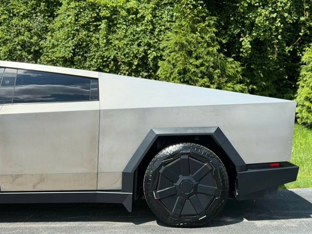 2024 Tesla Cybertruck AWD - 23060712 - 4