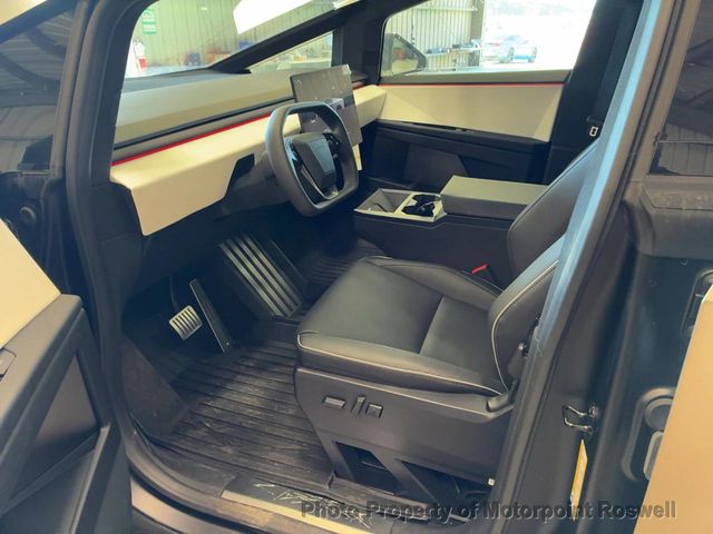 2024 Tesla Cybertruck AWD - 22950810 - 2