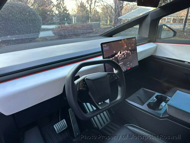 2024 Tesla Cybertruck AWD - 22984364 - 11