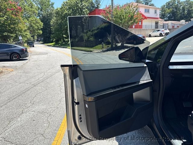 2024 Tesla Cybertruck AWD - 23070481 - 10