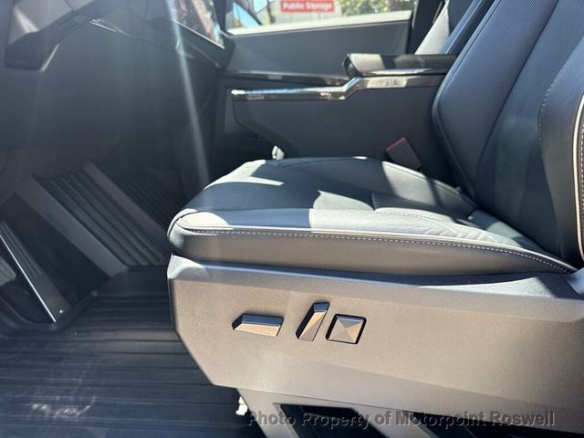 2024 Tesla Cybertruck AWD - 23070481 - 13