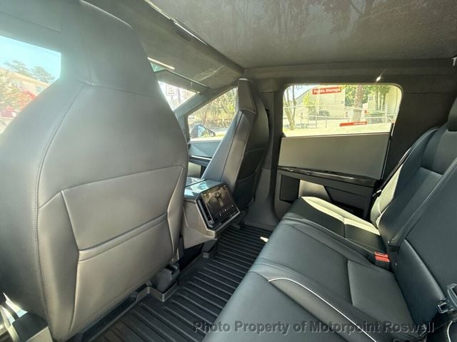 2024 Tesla Cybertruck AWD - 23070481 - 16