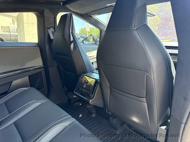 2024 Tesla Cybertruck AWD - 23070481 - 19