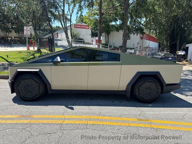 2024 Tesla Cybertruck AWD - 23070481 - 2