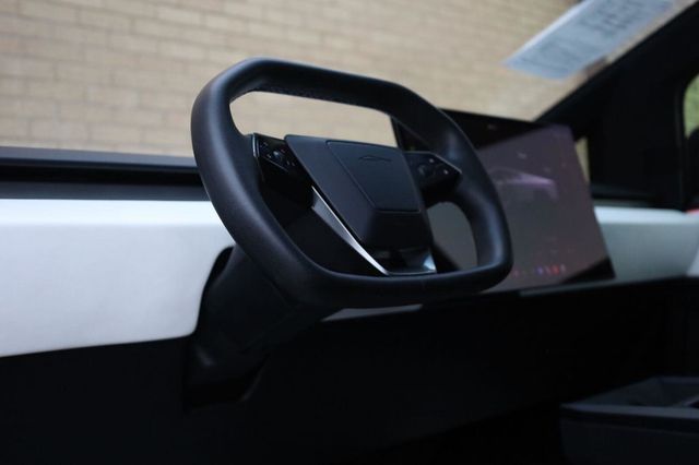 2024 Tesla Cybertruck AWD - 23097622 - 15