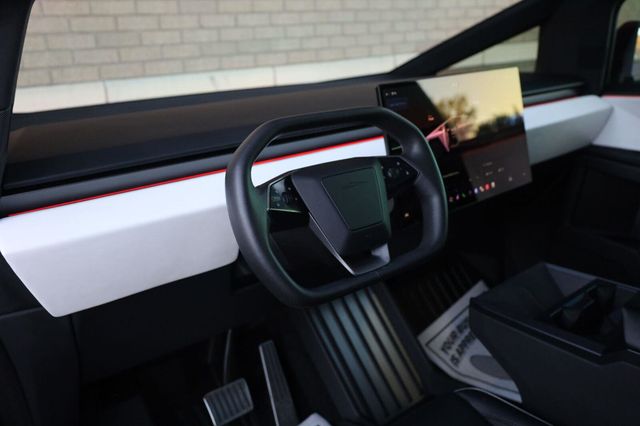 2024 Tesla Cybertruck AWD - 23097622 - 16