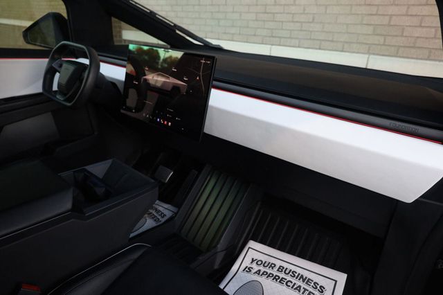 2024 Tesla Cybertruck AWD - 23097622 - 30