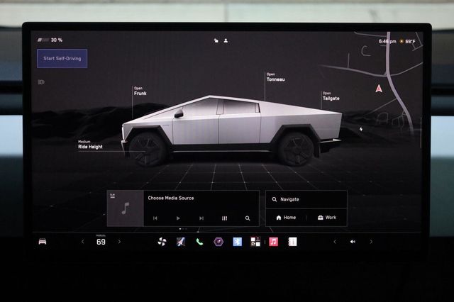 2024 Tesla Cybertruck AWD - 23097622 - 40