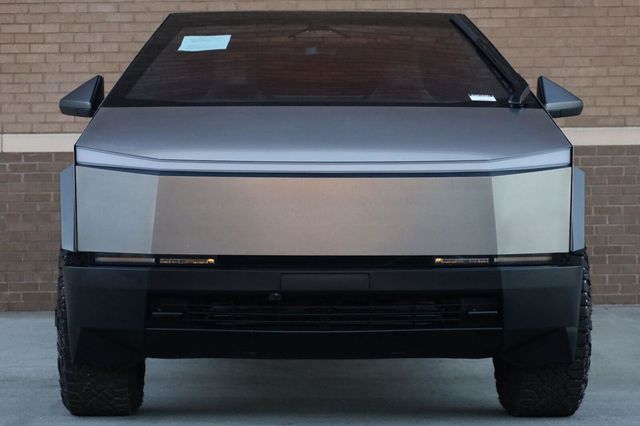 2024 Tesla Cybertruck AWD - 23097622 - 5
