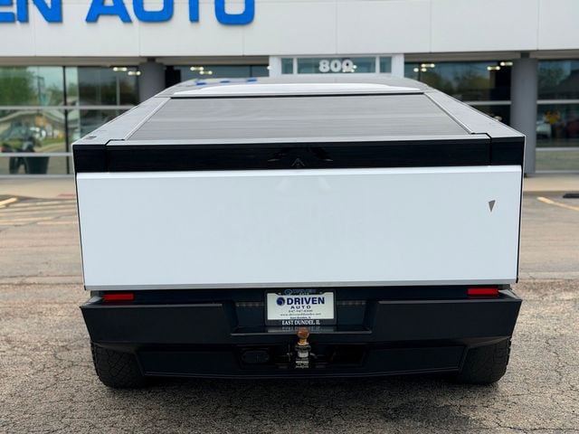 2024 Tesla Cybertruck AWD - 23025342 - 9