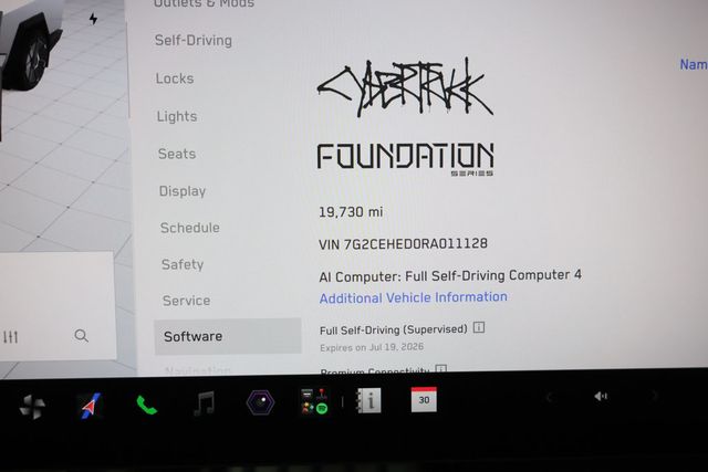2024 Tesla Cybertruck AWD - 23047333 - 12