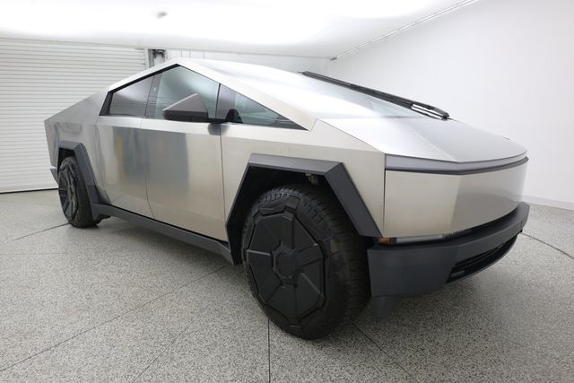 2024 Tesla Cybertruck AWD - 23101406 - 2
