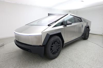 2024 Tesla Cybertruck