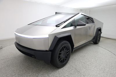2024 Tesla Cybertruck