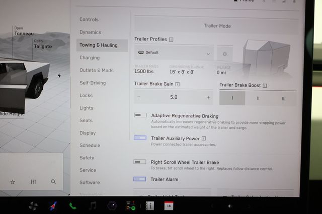 2024 Tesla Cybertruck AWD Foundation Series - 23041438 - 16