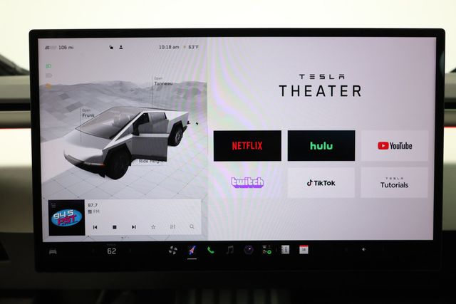 2024 Tesla Cybertruck AWD Foundation Series - 23041438 - 22